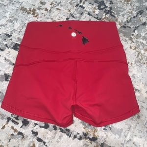 Red lulu shorts